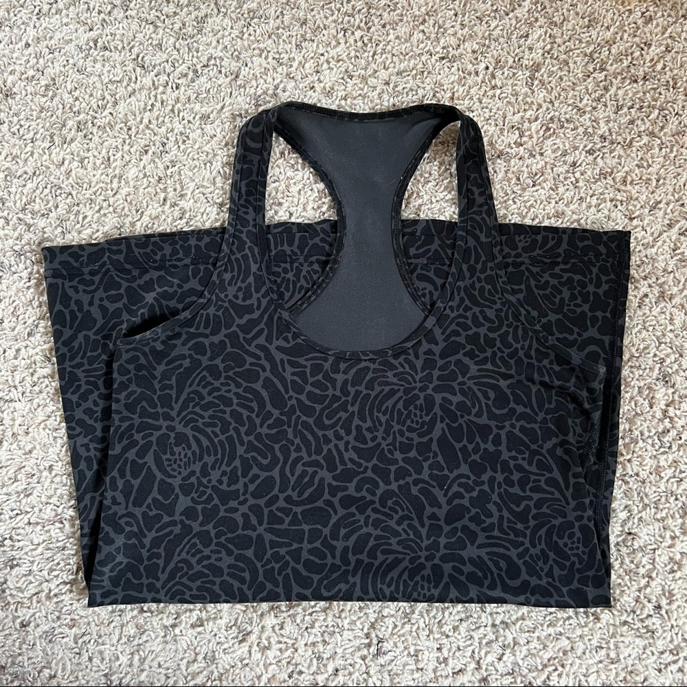 Lululemon Cool Racerback size 10